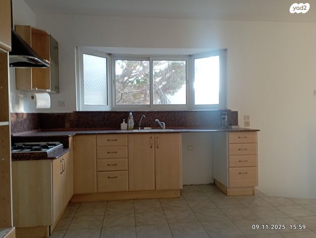 בית פרטי/ קוטג', ארבל 15, הפרחים, כפר ורדים