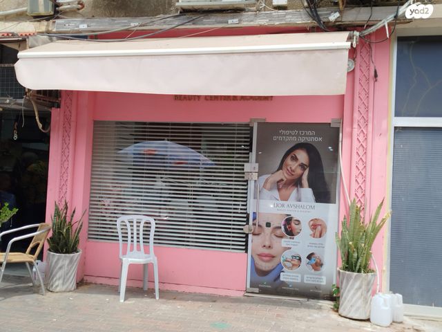 חנויות/ שטח מסחרי, הנוטע 10, מרכז העיר דרום, נתניה