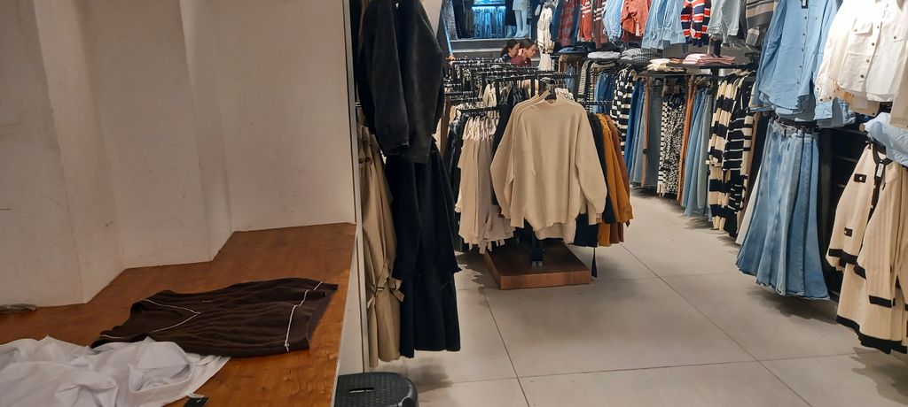 חנויות/ שטח מסחרי, יפו 79, מרכז העיר, ירושלים