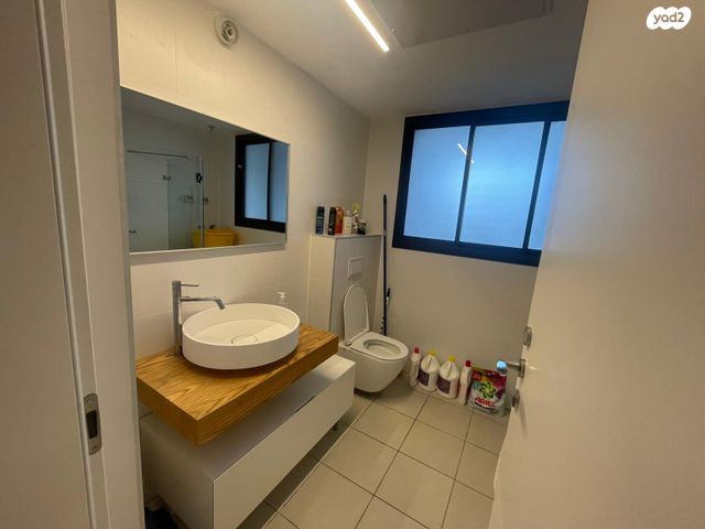 דירה, מרכז, הרצליה