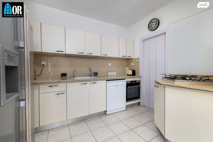 דירה, התזמורת, נאות אשלים, ראשון לציון