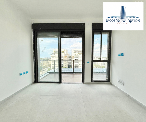 גג/ פנטהאוז, הרצליה הירוקה, נווה עובד, הרצליה