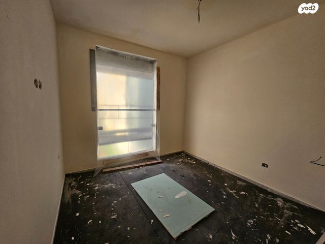 דירה, קדושי קהיר 7, בת ים