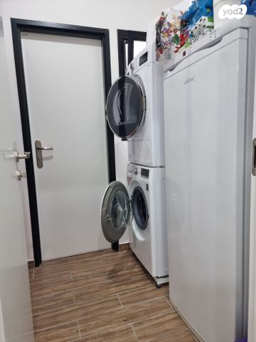 בית פרטי/ קוטג', יצחק נבון, שדרות בפארק, שדרות