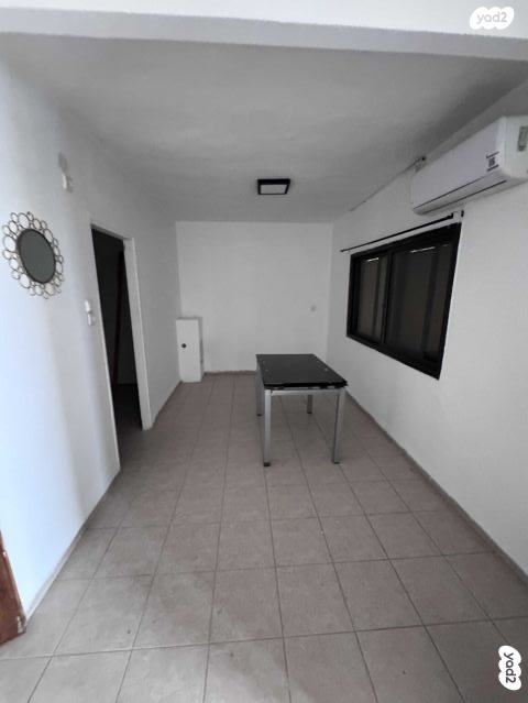 דו משפחתי, אהבת ציון, שיכון ג, טבריה