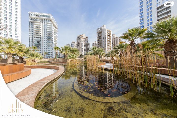 דירה, אהוד מנור, עיר ימים, נתניה