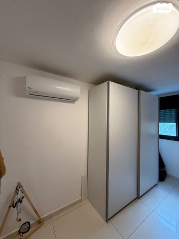 דירה, משגב עם 16, קרית שלום, תל אביב יפו