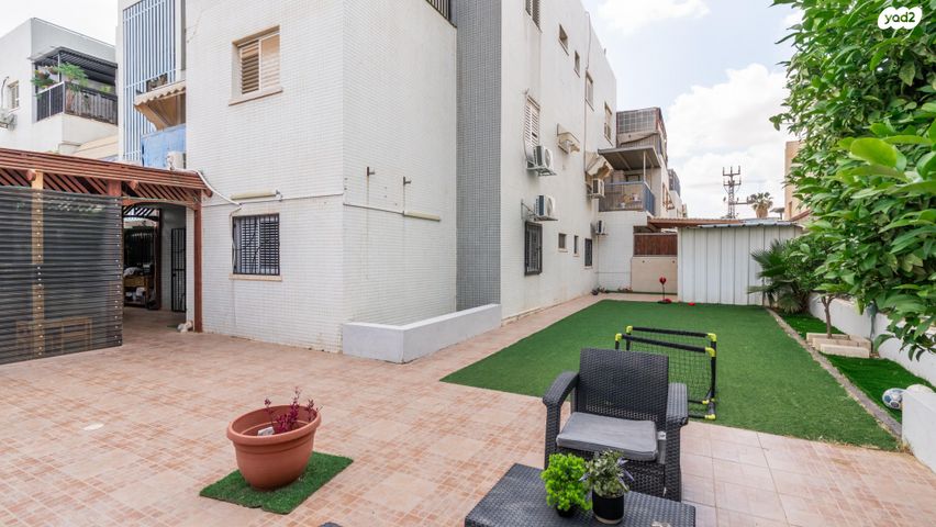 דירת גן, נווה מנחם, באר שבע