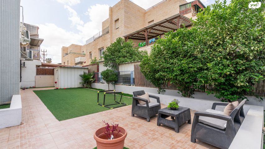 דירת גן, נווה מנחם, באר שבע