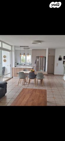 גג/ פנטהאוז, וינגייט, רעננה