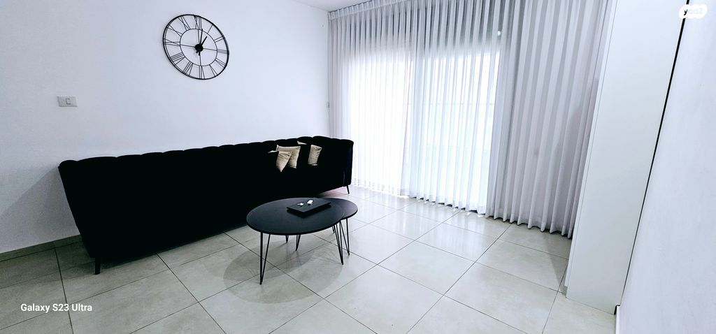 דירה, נתיבות מערב, נתיבות