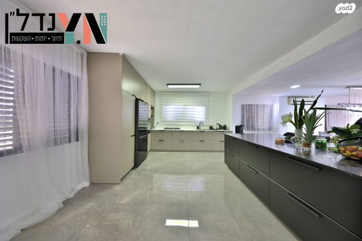 דו משפחתי, משה שרת, קרית בנימין, קרית אתא