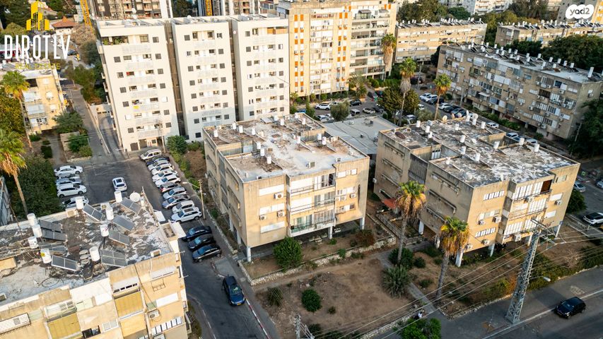 דירה, מעפילי אגוז 56, תל אביב יפו