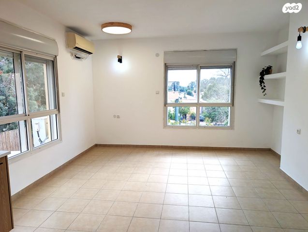 דירה, נחלת בנימינה, בנימינה גבעת עדה