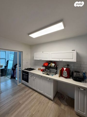 דירה, גאולה 14, קרית שרת, רעננה