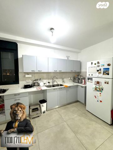 דירה, יצחק שמיר 9, נווה שרון / שער העיר, נתיבות