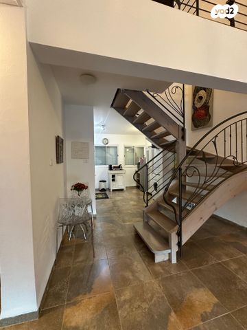 דו משפחתי, נוף הגולן, נוף הכנרת, צפת