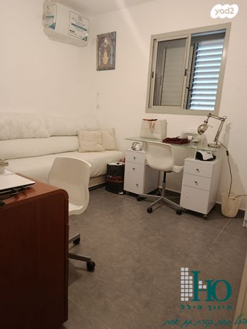 גג/ פנטהאוז, מפל התנור, שקמים ואגמים, אשקלון