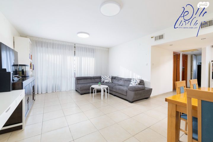 דירה, סביוני נצר סירני, נס ציונה