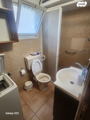 דירה, אביגדור עשת, גבעה א', שביט, קרית אתא