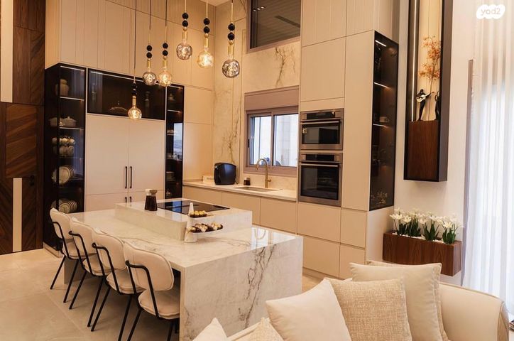 גג/ פנטהאוז, דרך השלום, הכרם ג', עכו