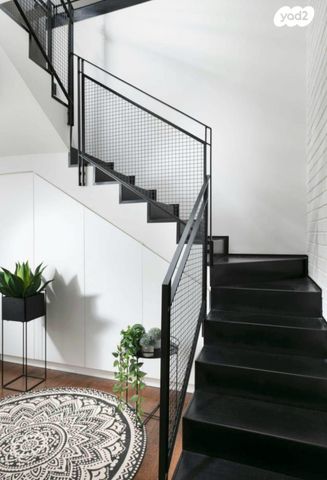 גג/ פנטהאוז, אושה, נווה אביבים, תל אביב יפו