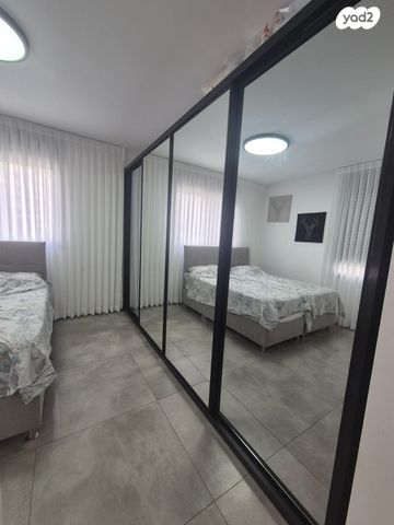 דירה, יחידת 101, אריק שרון, נהריה