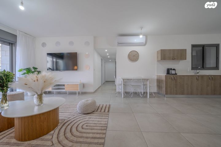 דירה, ברקת 25, אבני חן, חריש