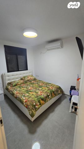 דירה, אצ"ל 5, שז"ר / דקר, טירת כרמל