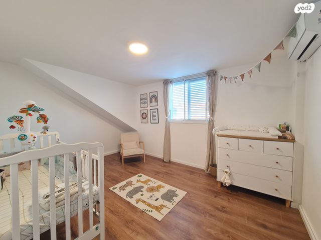 בית פרטי/ קוטג', גבעת שמשון, גן יבנה