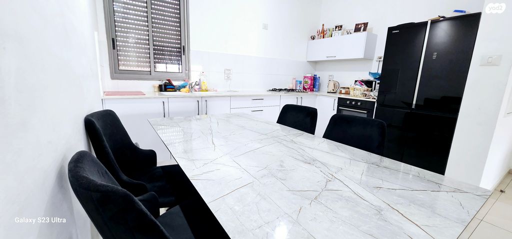 דירה, נתיבות מערב, נתיבות