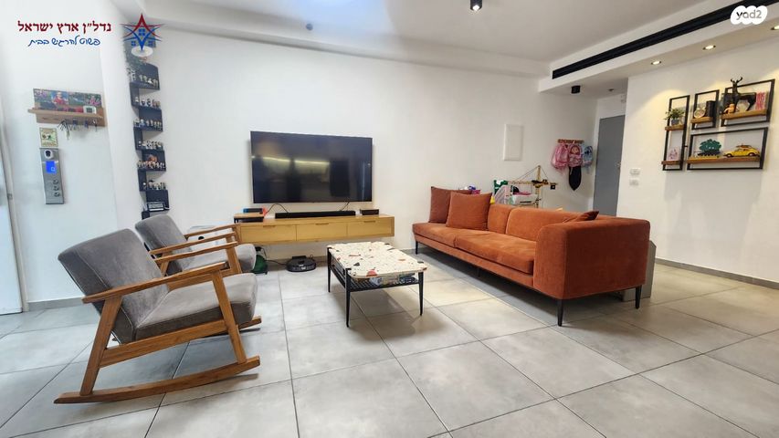 שרה אהרונסון 