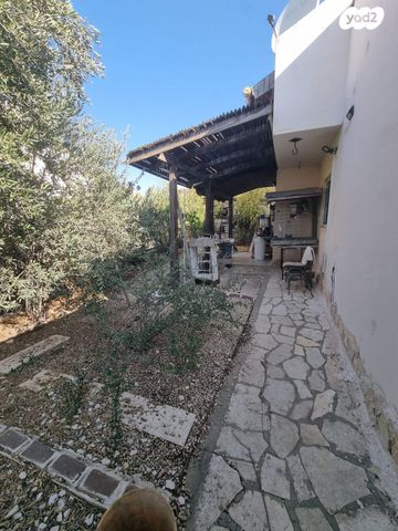 בית פרטי/ קוטג', נעלה