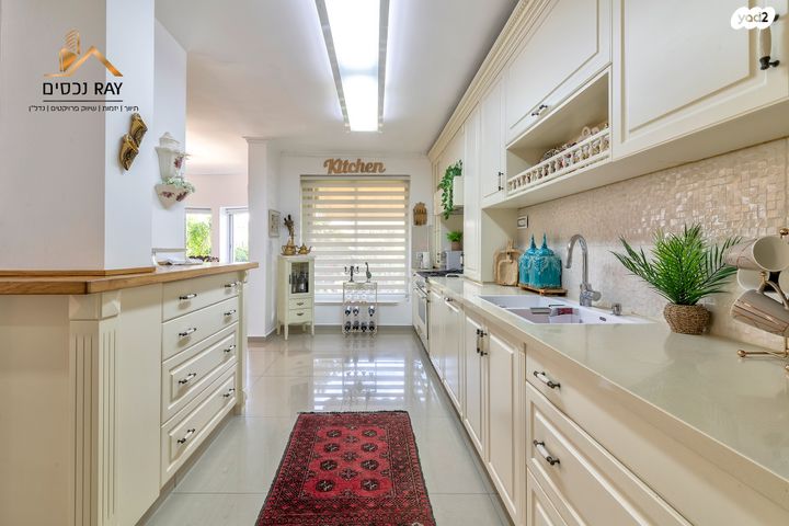 בית פרטי/ קוטג', ארז, נווה אילן - אזרחי, יבנה