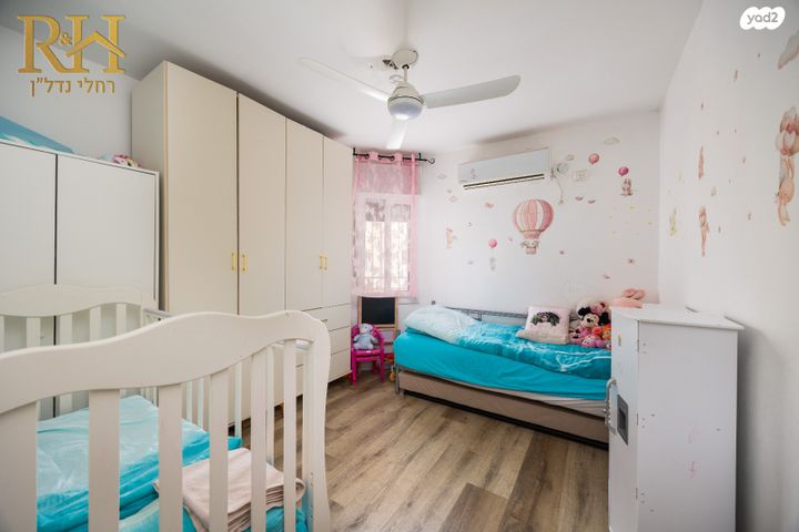 דירה, יהושע בן נון, המכבים, גבעת זאב