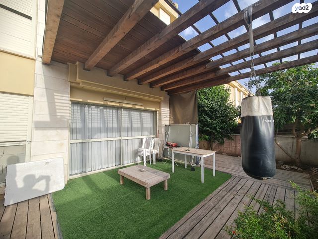 בית פרטי/ קוטג', גן יבנה מערב, גן יבנה