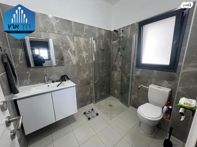 דירה, עיר היין, אשקלון