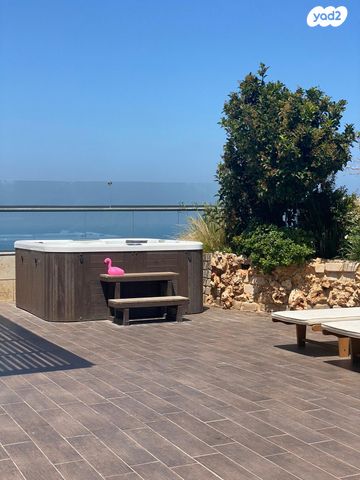 גג/ פנטהאוז, אברהם בלסברג, ברנע, אשקלון