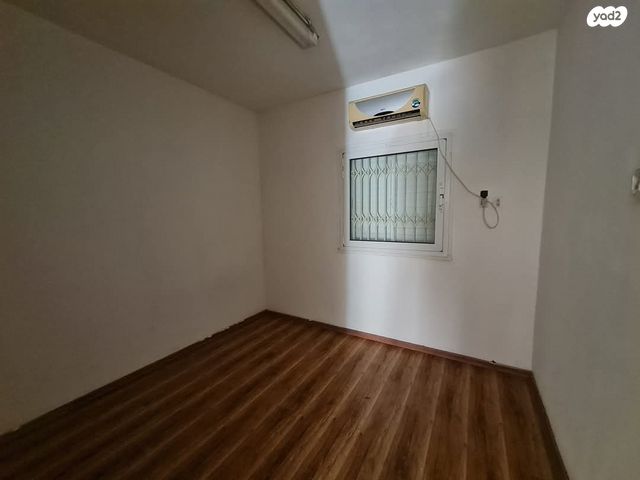 בית פרטי/ קוטג', נאות המכבים, גן יבנה