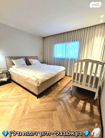 דו משפחתי, דן, גני מנחם, באר יעקב