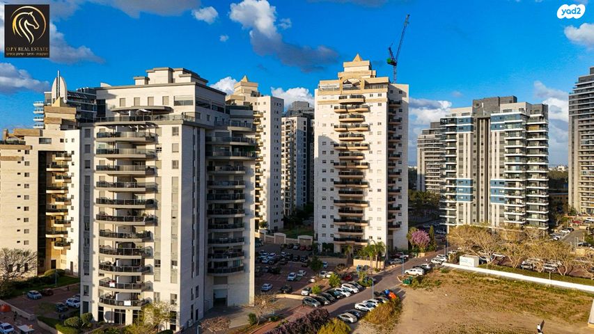 דירה, ארזי הלבנון 22, עין הים, חדרה