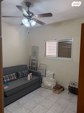 דירה, קרל נטר, אברמוביץ', ראשון לציון