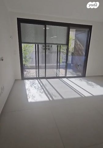 דירה, הדר, רמת השרון