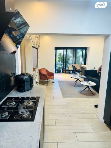 דירת גן, קרית בורוכוב, רמת גן