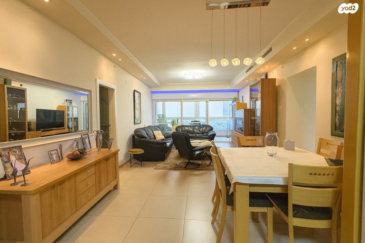 דירה, השקדים 7, מרכז העיר, סביניה, הוותיקה, קרית ביאליק