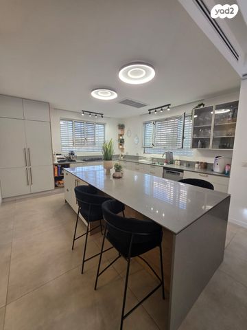 בית פרטי/ קוטג', להבים