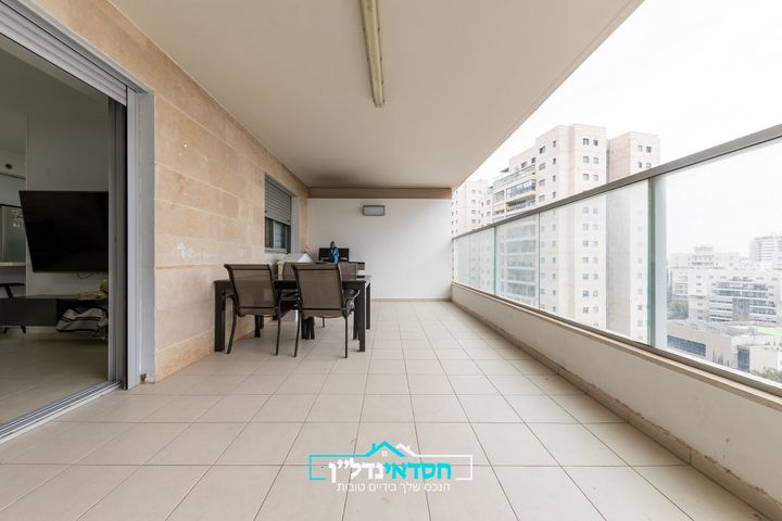 דירה, המפרש, נאות רבין, יבנה