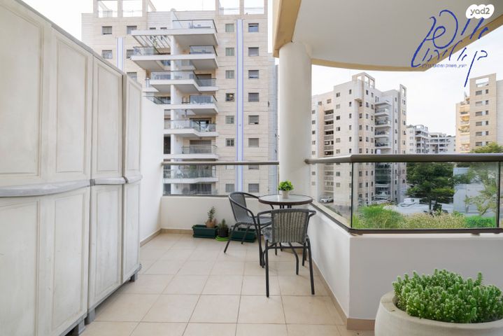 דירה, סביוני נצר סירני, נס ציונה