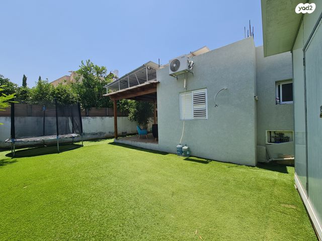 דו משפחתי, נאות הדרים, גן יבנה