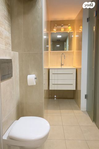 דירה, השקדים 7, מרכז העיר, סביניה, הוותיקה, קרית ביאליק